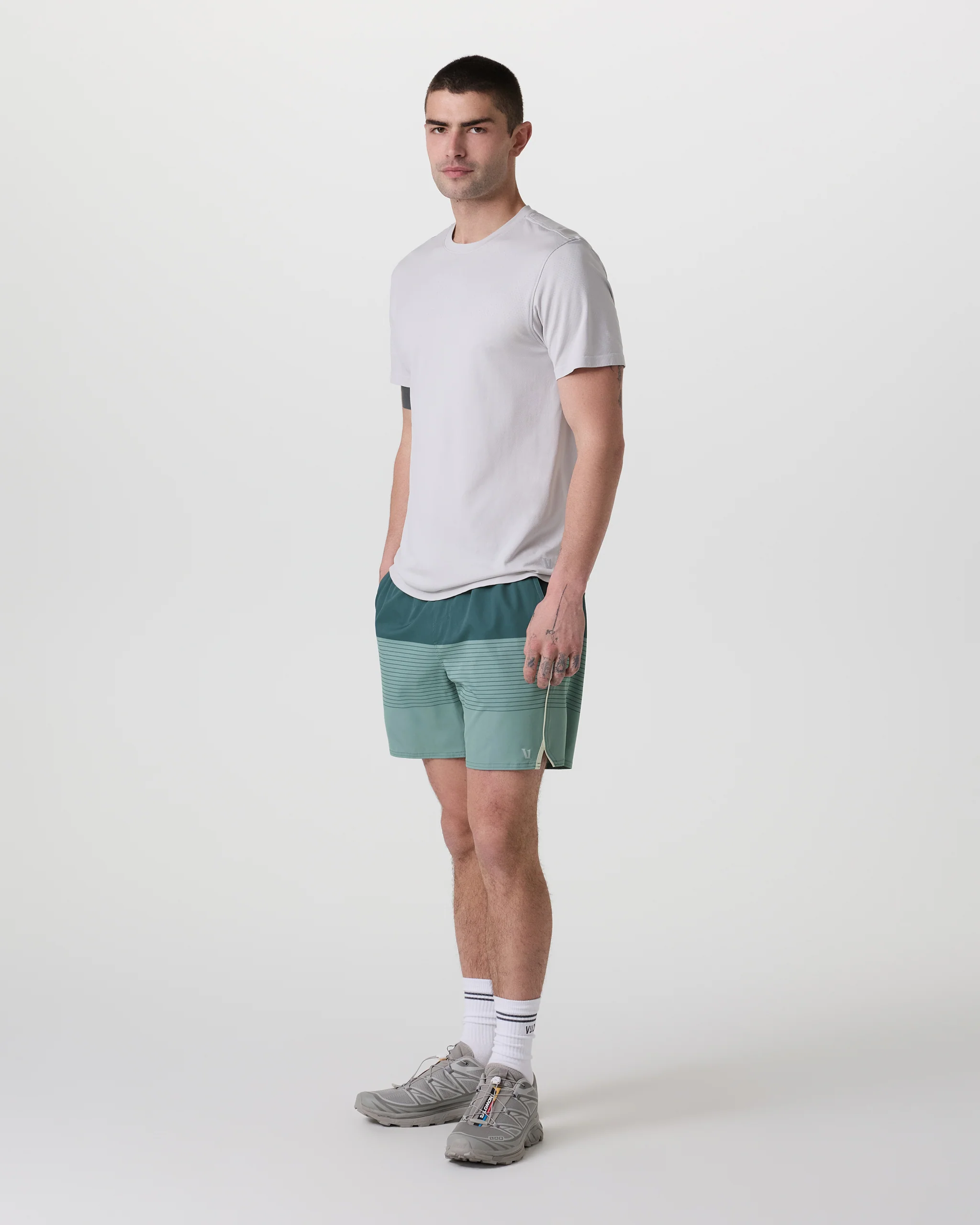 V3053LSL_SP25_M_ECOMM_BOTTOMS_FULL_5-1-1.webp