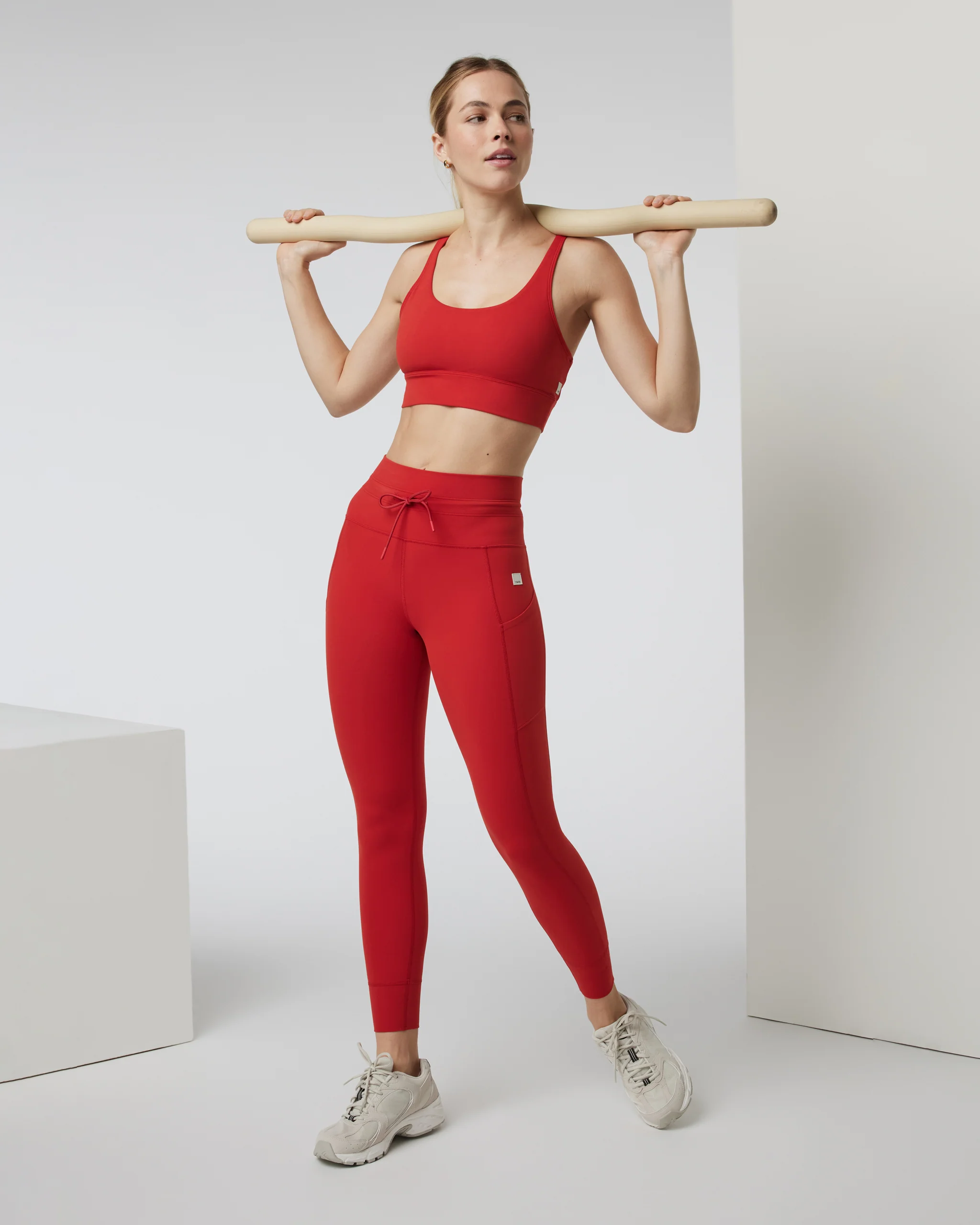 VW1192SCA_FA24_W_ECOMM_sportsbras_FULL_9-1.webp