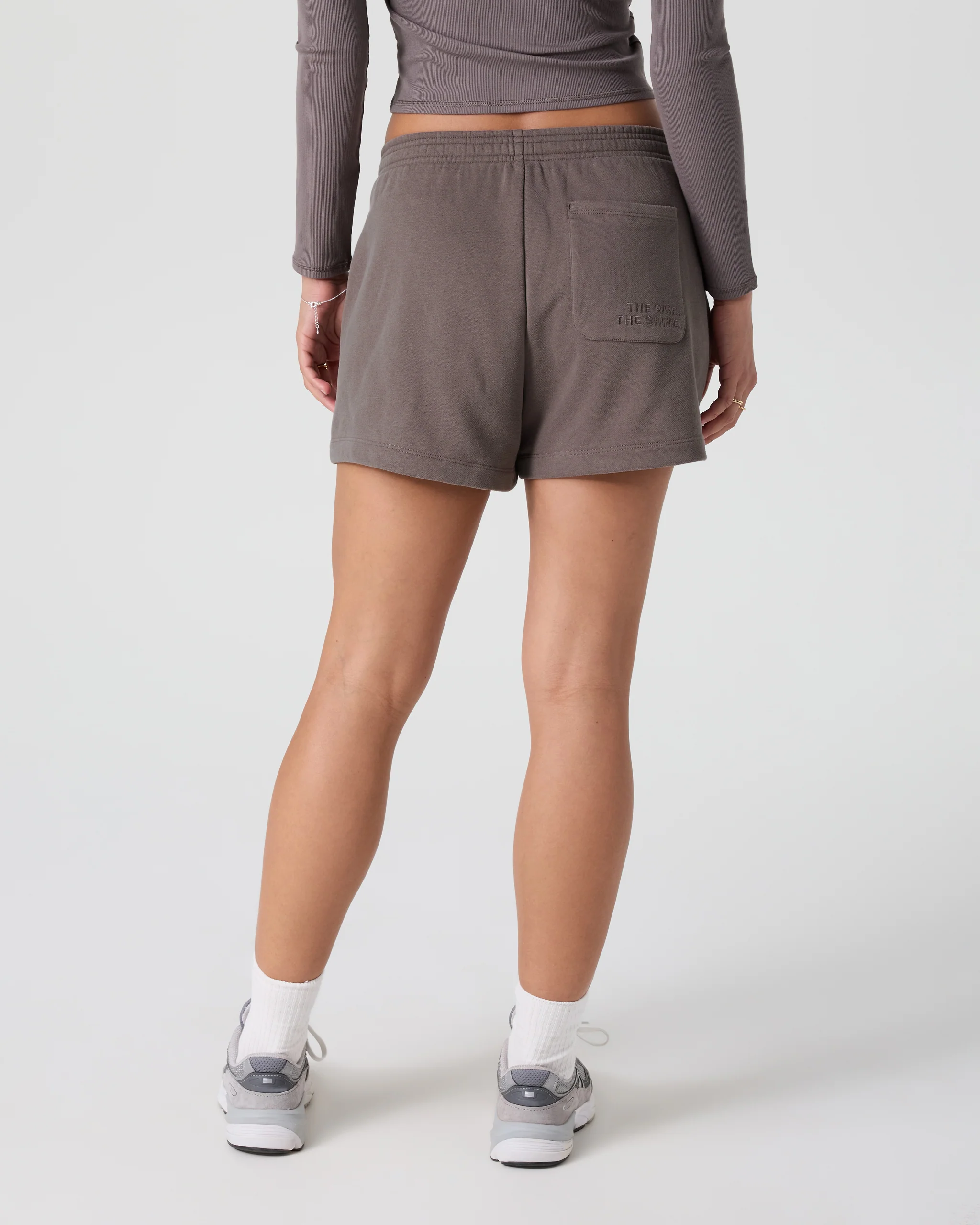 VW3064CHI_SP25_W_ECOMM_BOTTOMS_BACK_3-2-1.webp